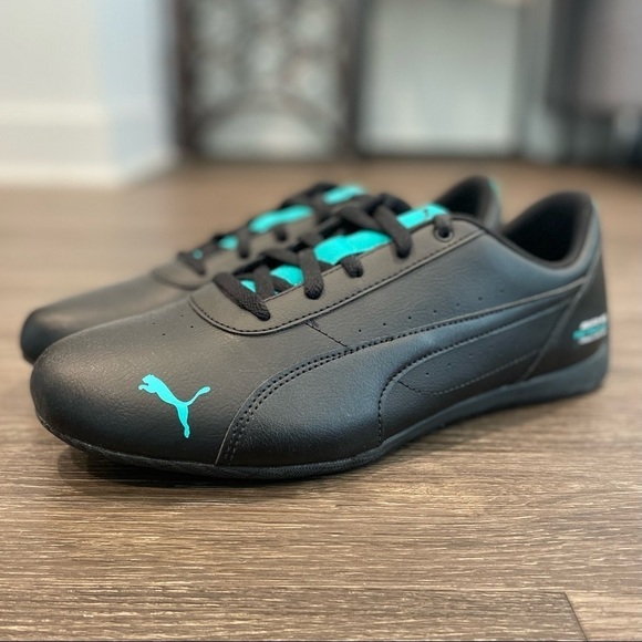 Puma Mercedes F1 Neo Cat Motorsport sz 10.5, 12 - Picture 2 of 4